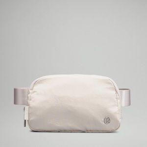 Lululemon white opal everywhere belt bag.NWT